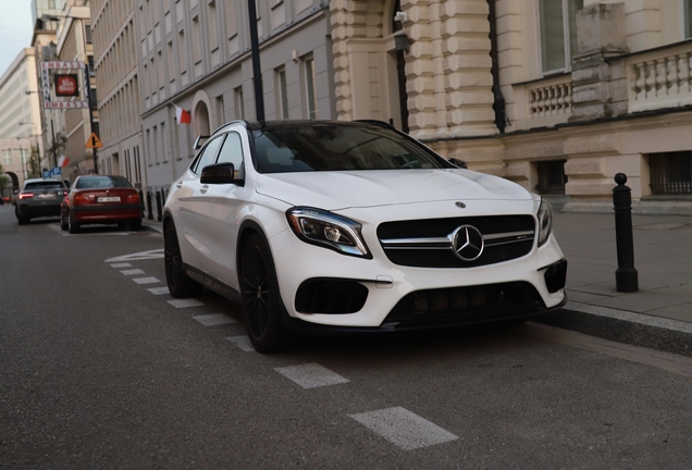 Mercedes-AMG GLA 45 X156 2017