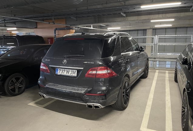 Mercedes-Benz ML 63 AMG W166