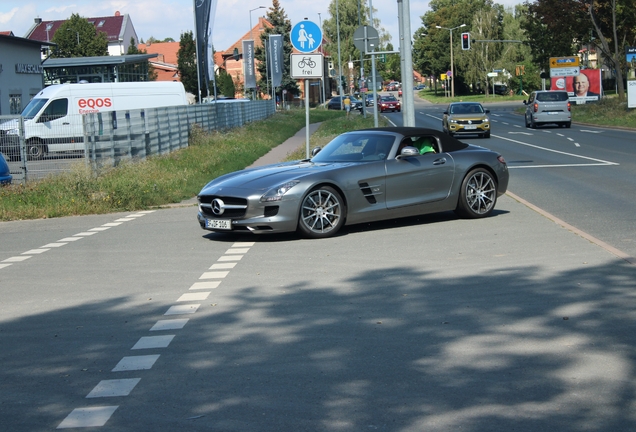 Mercedes-Benz SLS AMG Roadster