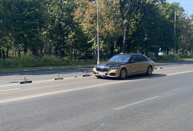 Mercedes-Maybach S 680 X223 Virgil Abloh Edition