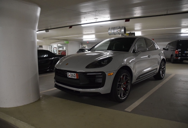 Porsche 95B Macan GTS MkIII