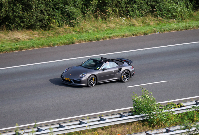 Porsche 991 Turbo S Cabriolet MkII