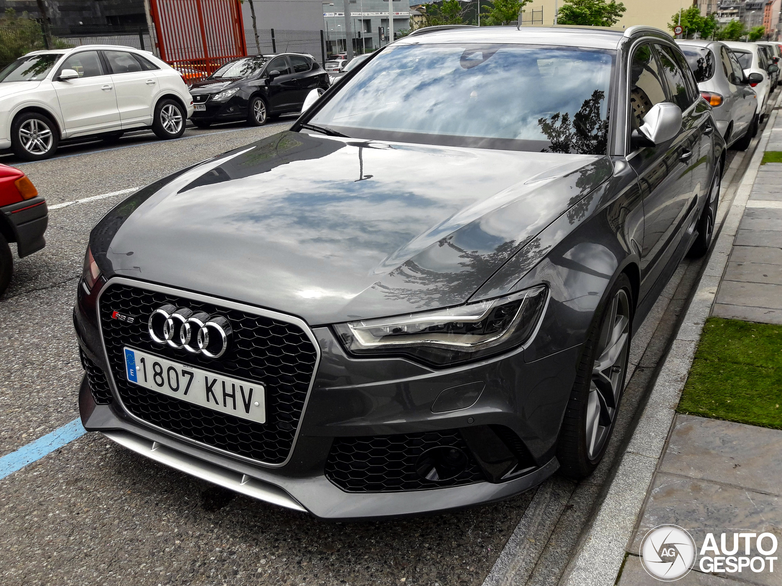 Audi RS6 Avant C7