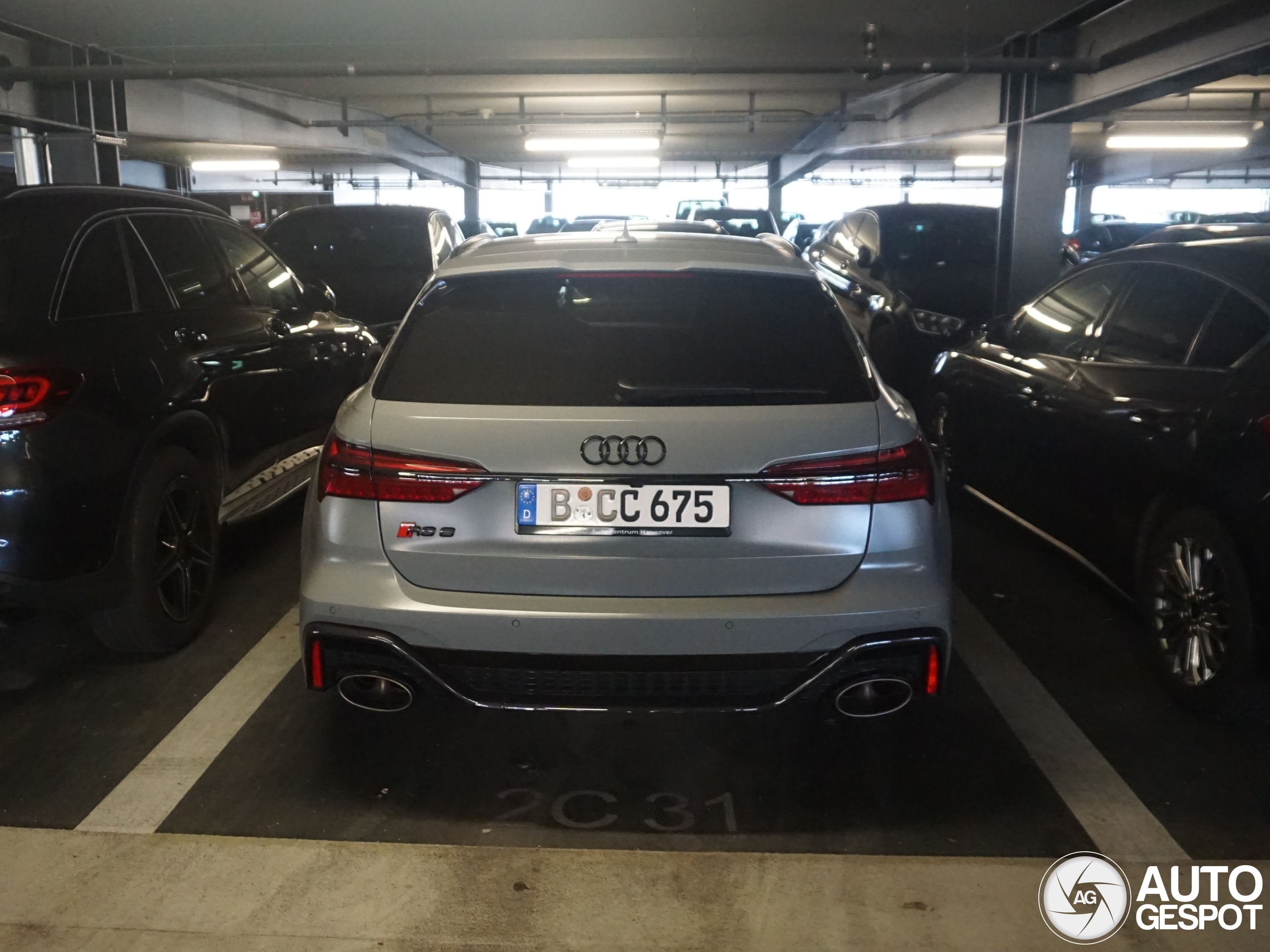 Audi RS6 Avant C8