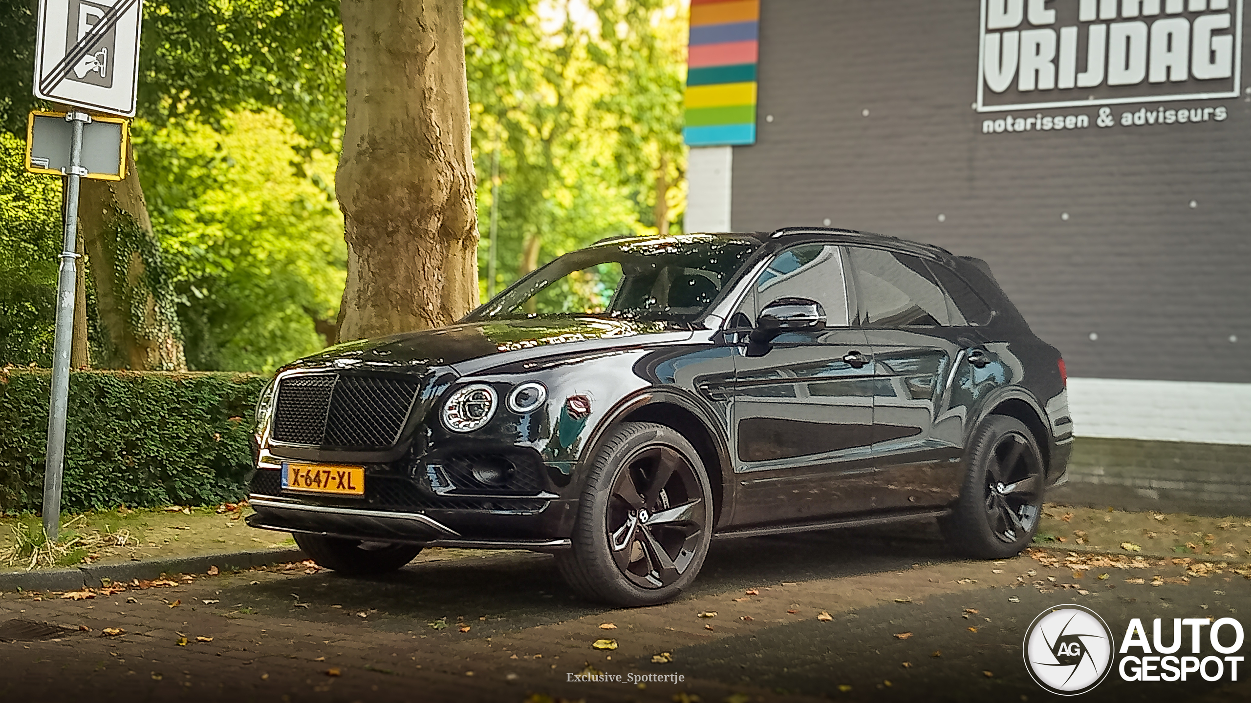 Bentley Bentayga Onyx Edition