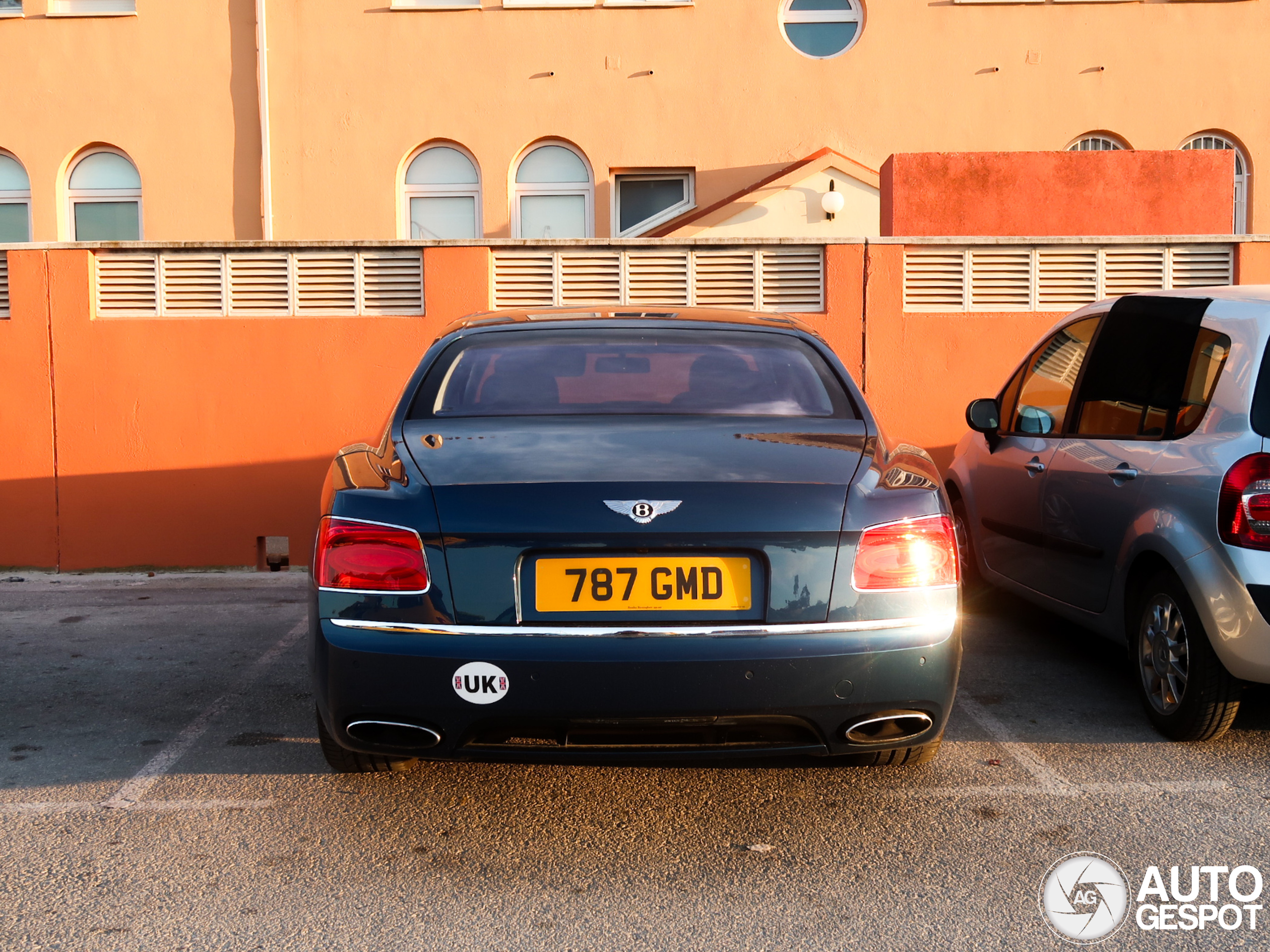 Bentley Flying Spur W12