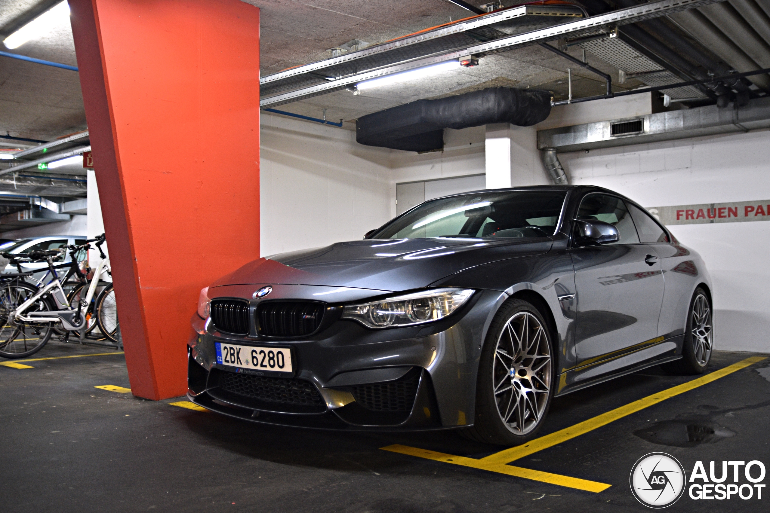 BMW M4 F82 Coupé