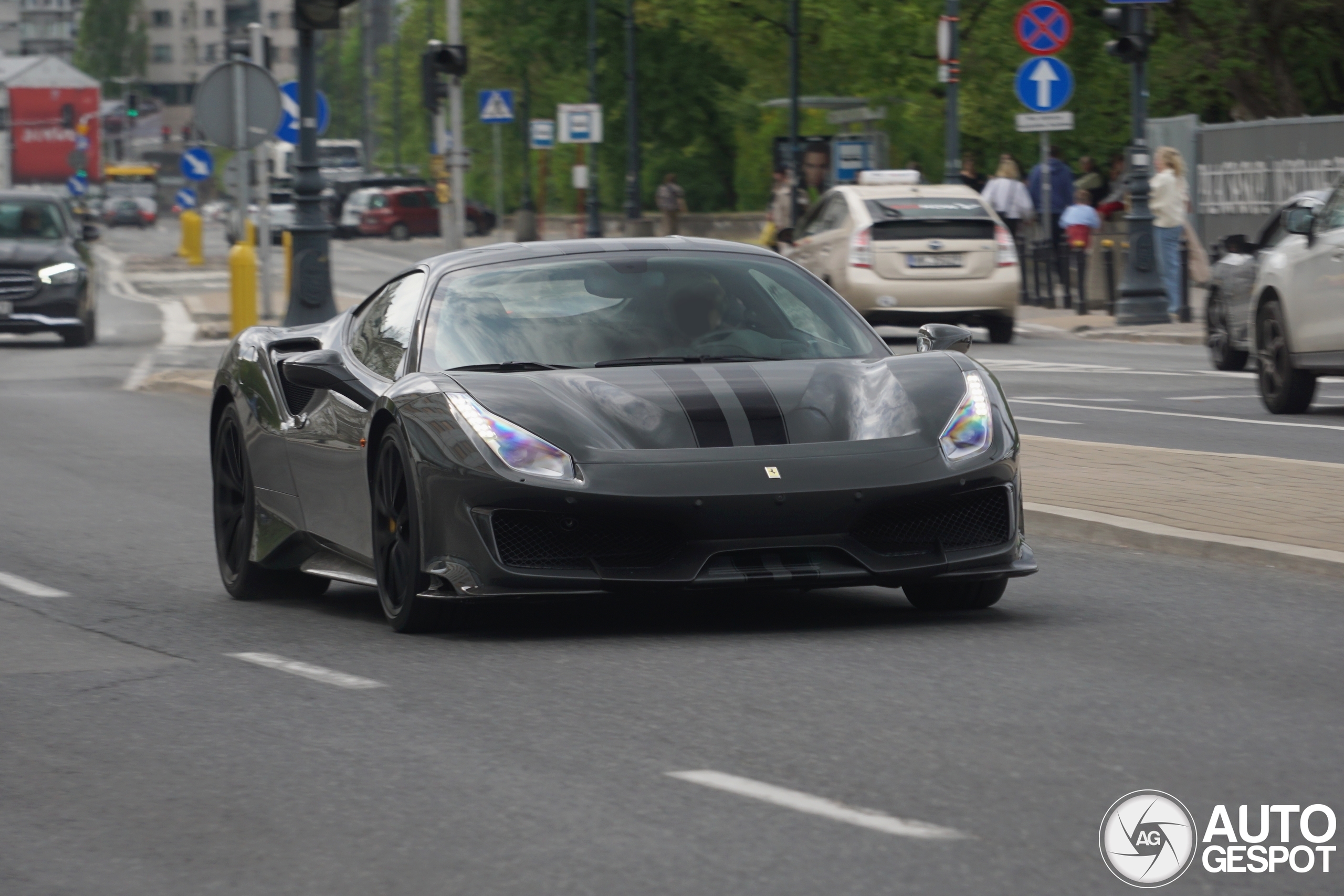 Ferrari 488 Pista