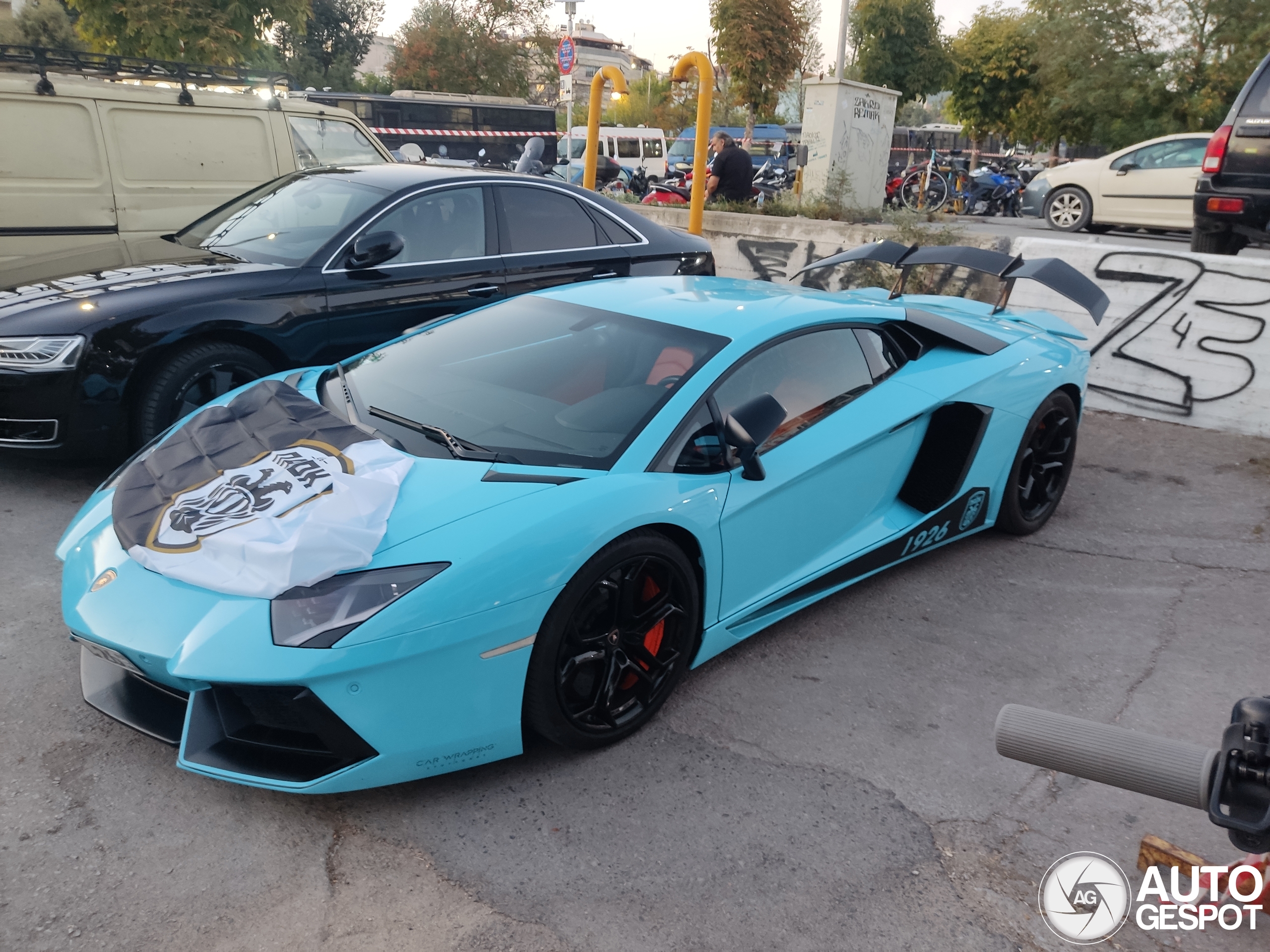 Lamborghini Aventador LP700-4