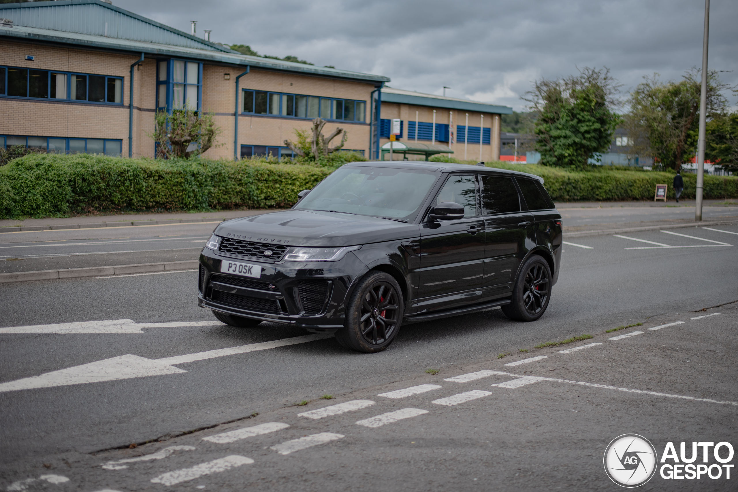 Land Rover Range Rover Sport SVR 2018 Carbon Edition