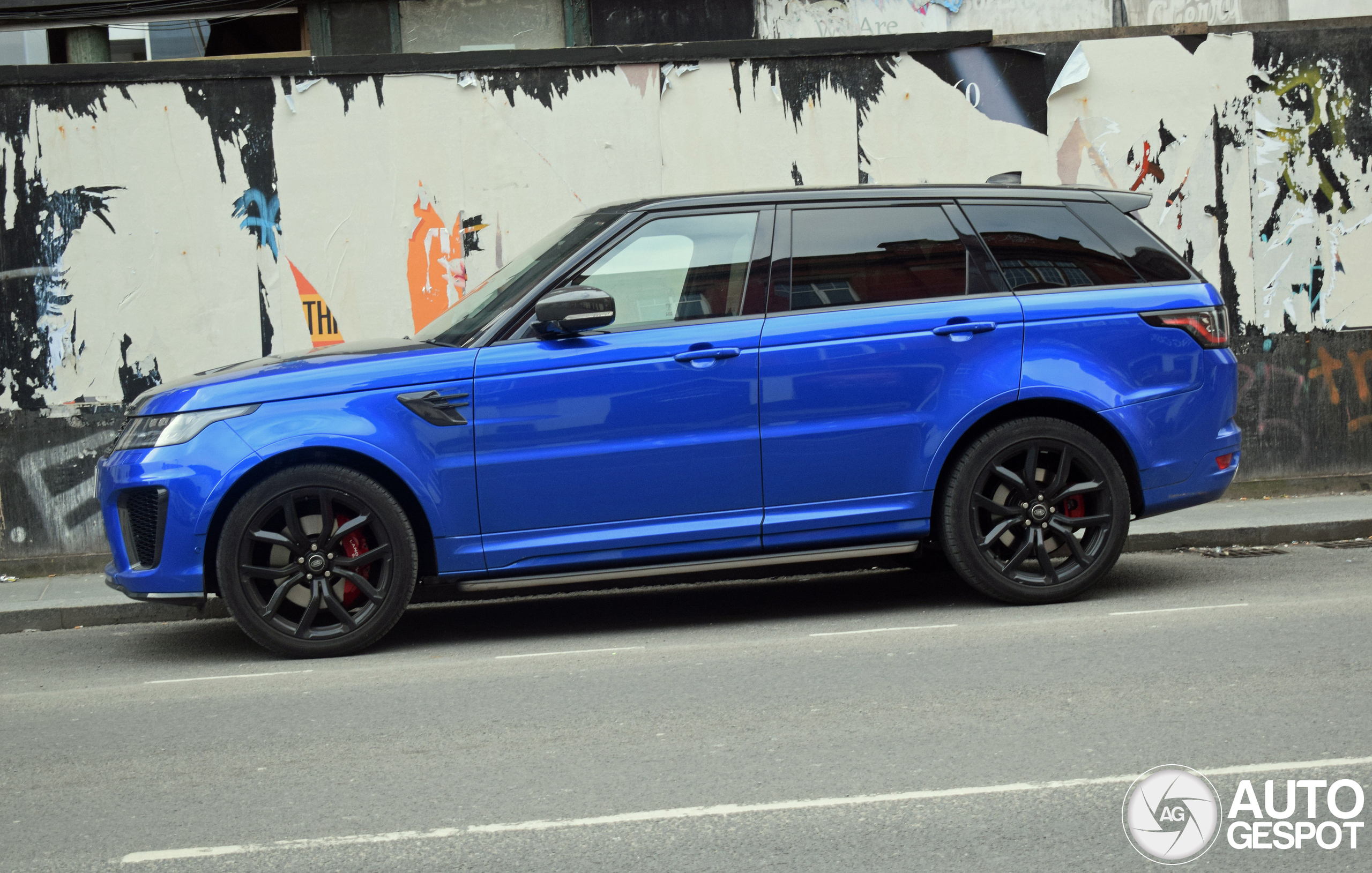 Land Rover Range Rover Sport SVR 2018 Carbon Edition