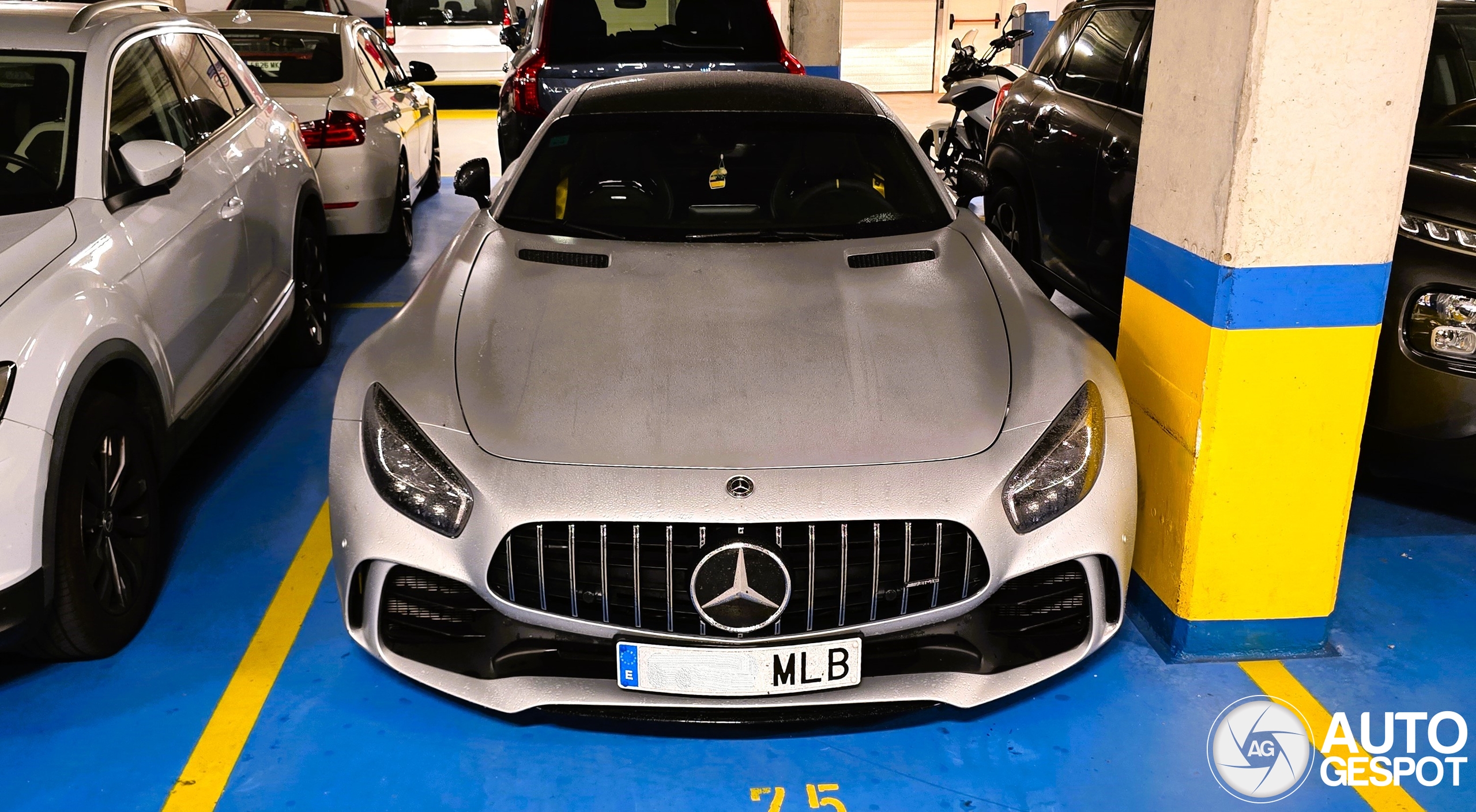 Mercedes-AMG GT R C190 2019