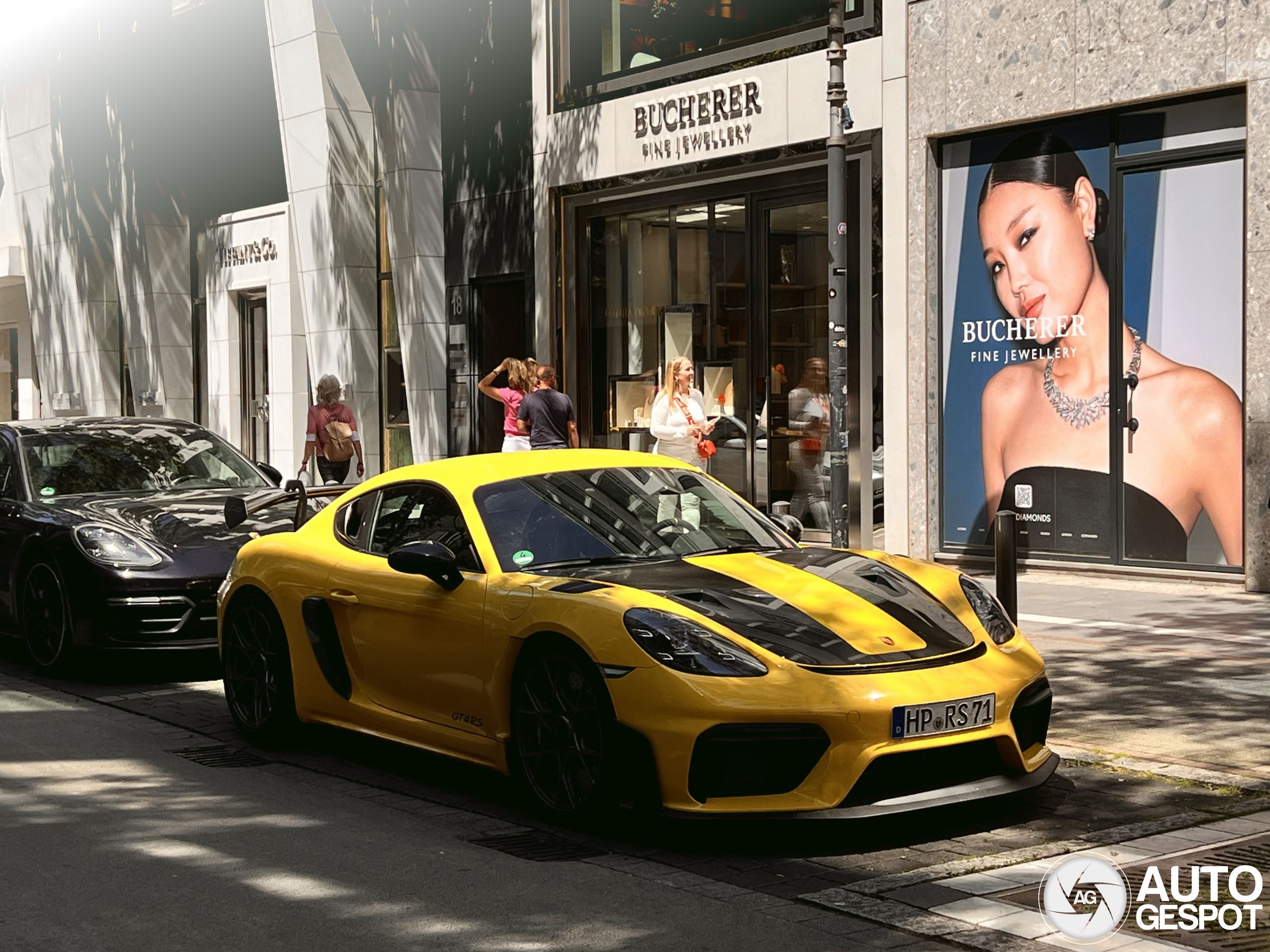 Porsche 718 Cayman GT4 RS Weissach Package