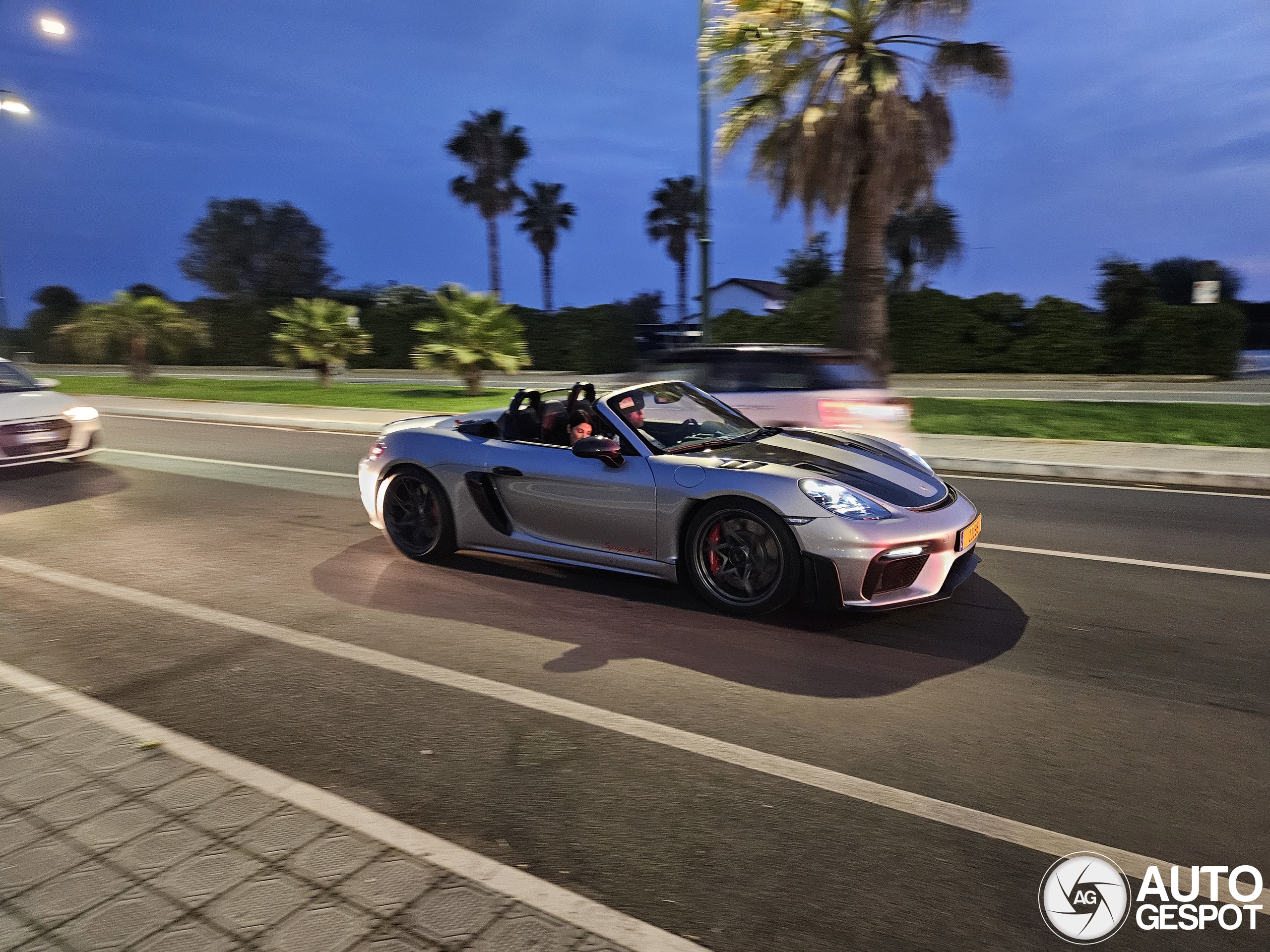 Porsche 718 Spyder RS Weissach Package