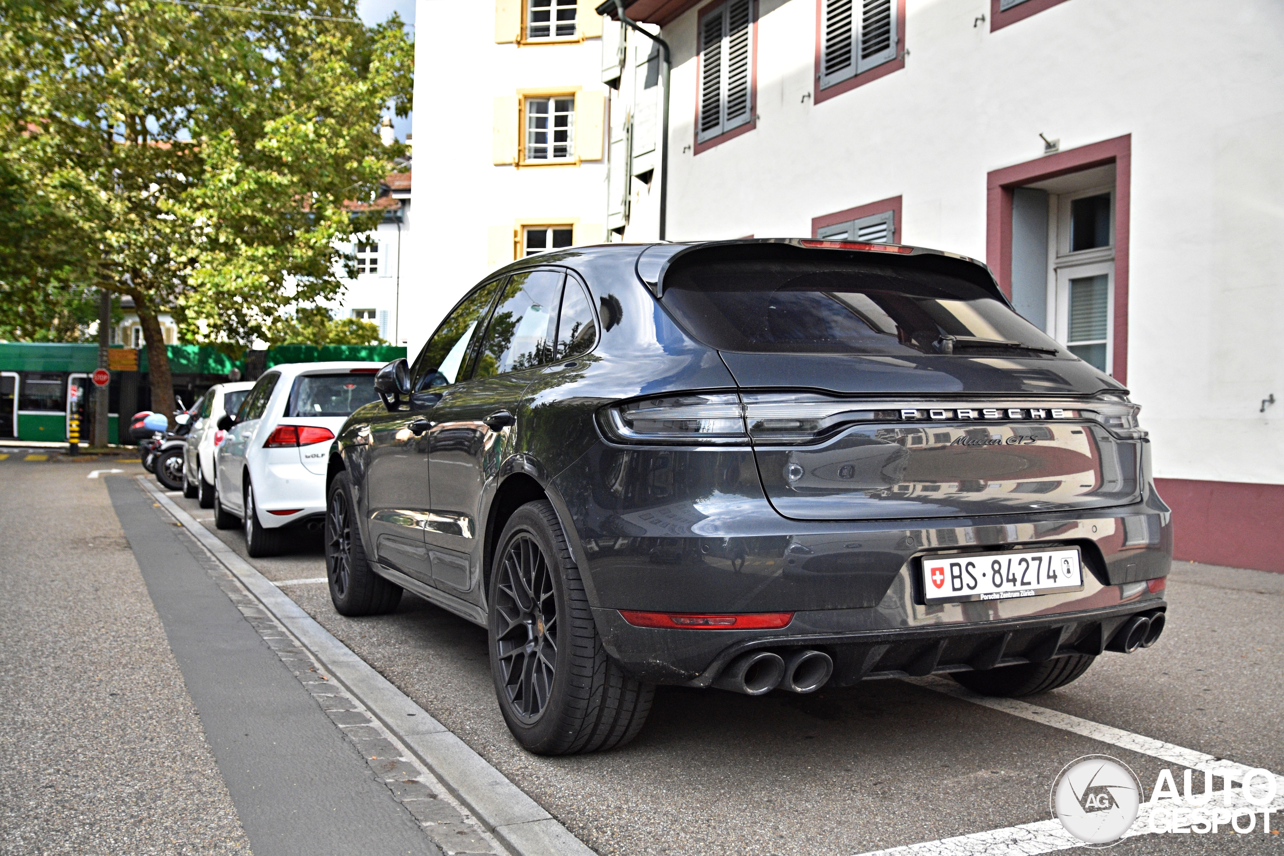 Porsche 95B Macan GTS MkII