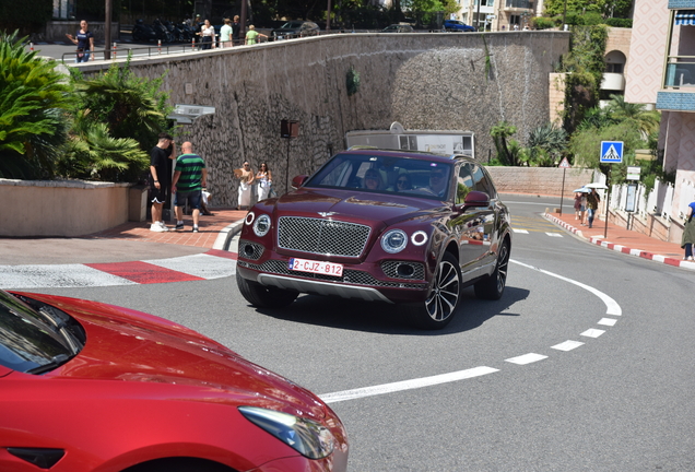 Bentley Bentayga V8