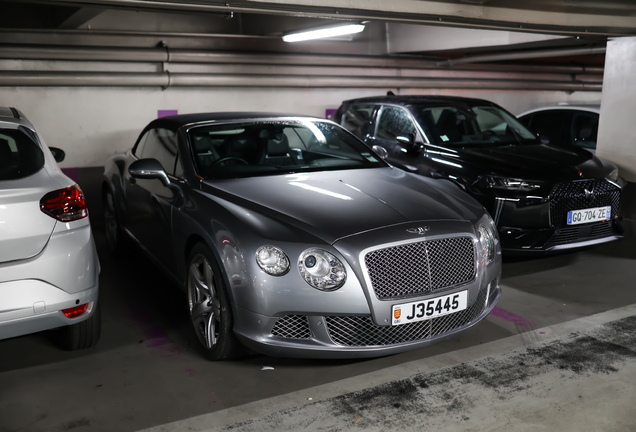 Bentley Continental GTC 2012