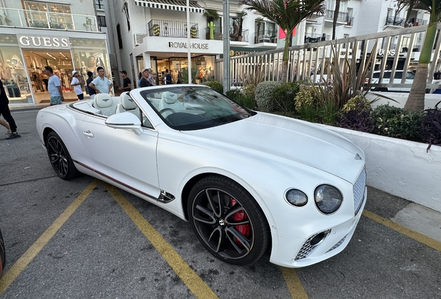 Bentley Continental GTC 2019