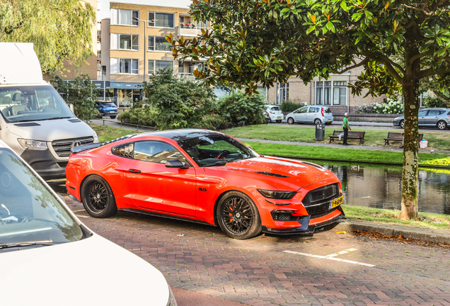 Ford Mustang GT 2015