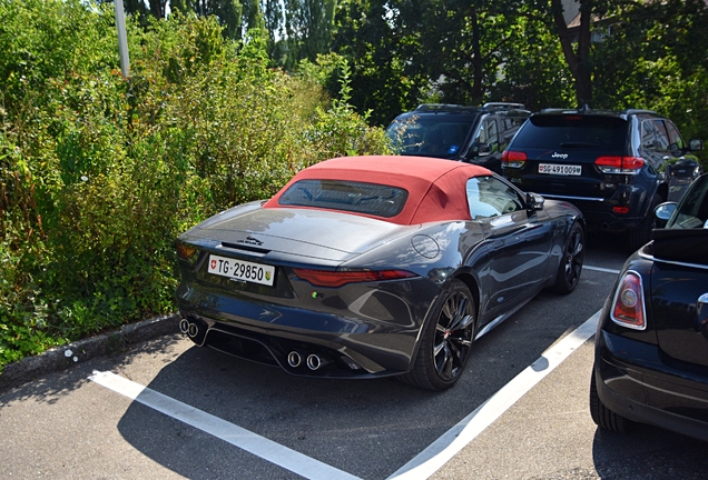 Jaguar F-TYPE R Convertible 2020