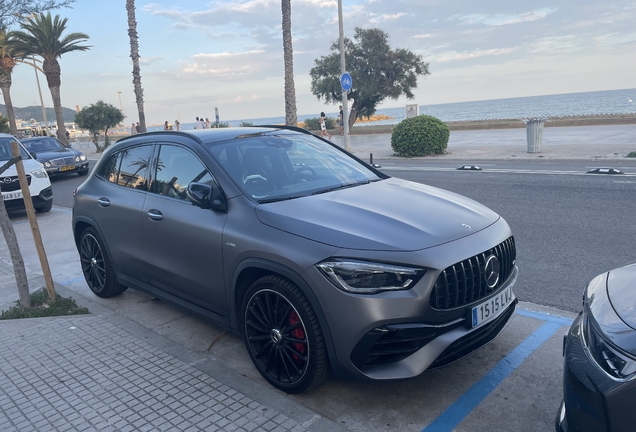 Mercedes-AMG GLA 45 S 4MATIC+ H247