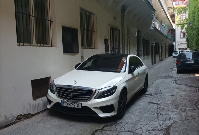 Mercedes-AMG S 63 V222