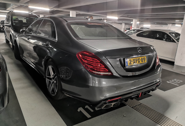 Mercedes-Benz Brabus S B63S-730 V222