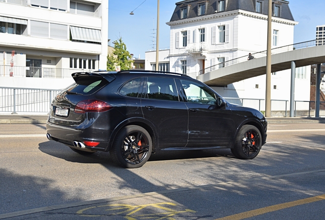 Porsche 958 Cayenne GTS