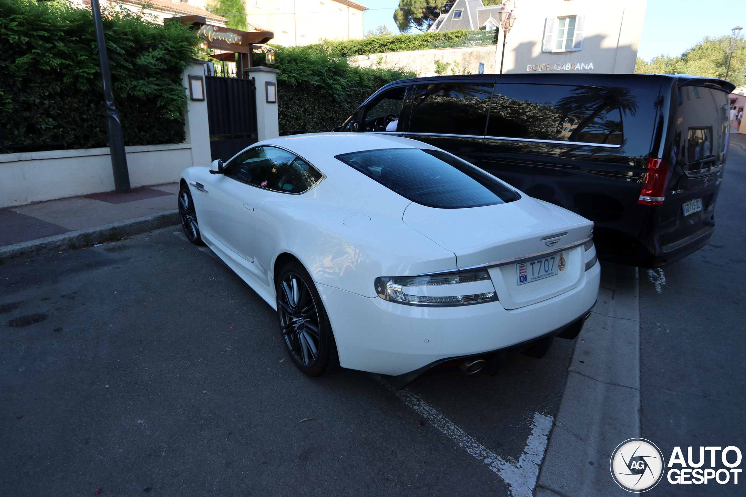 Aston Martin DBS