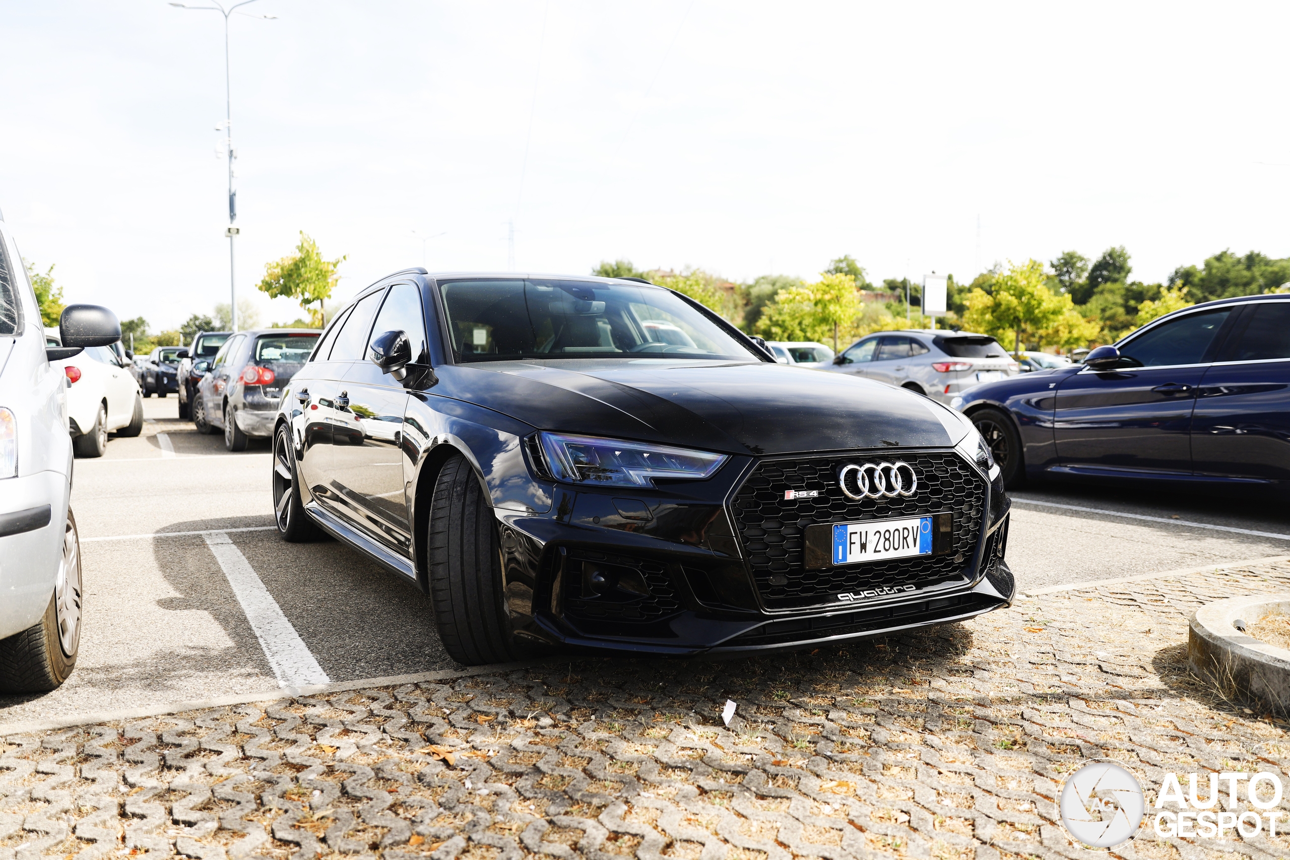 Audi RS4 Avant B9