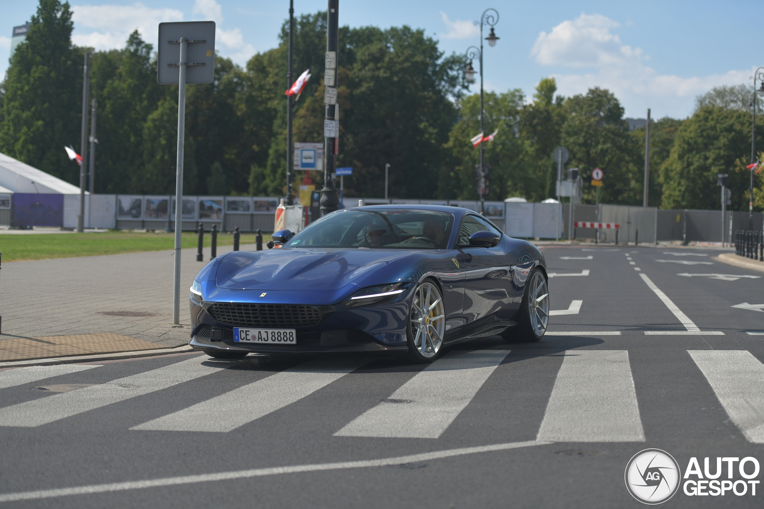 Ferrari Roma Novitec Rosso