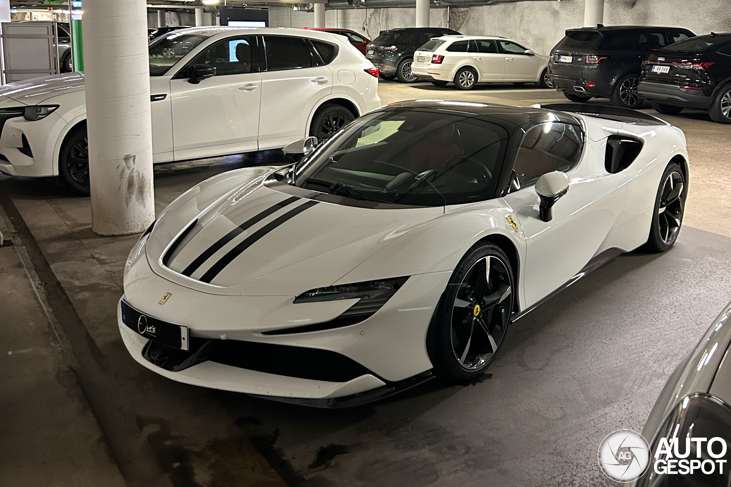 Ferrari SF90 Spider Assetto Fiorano