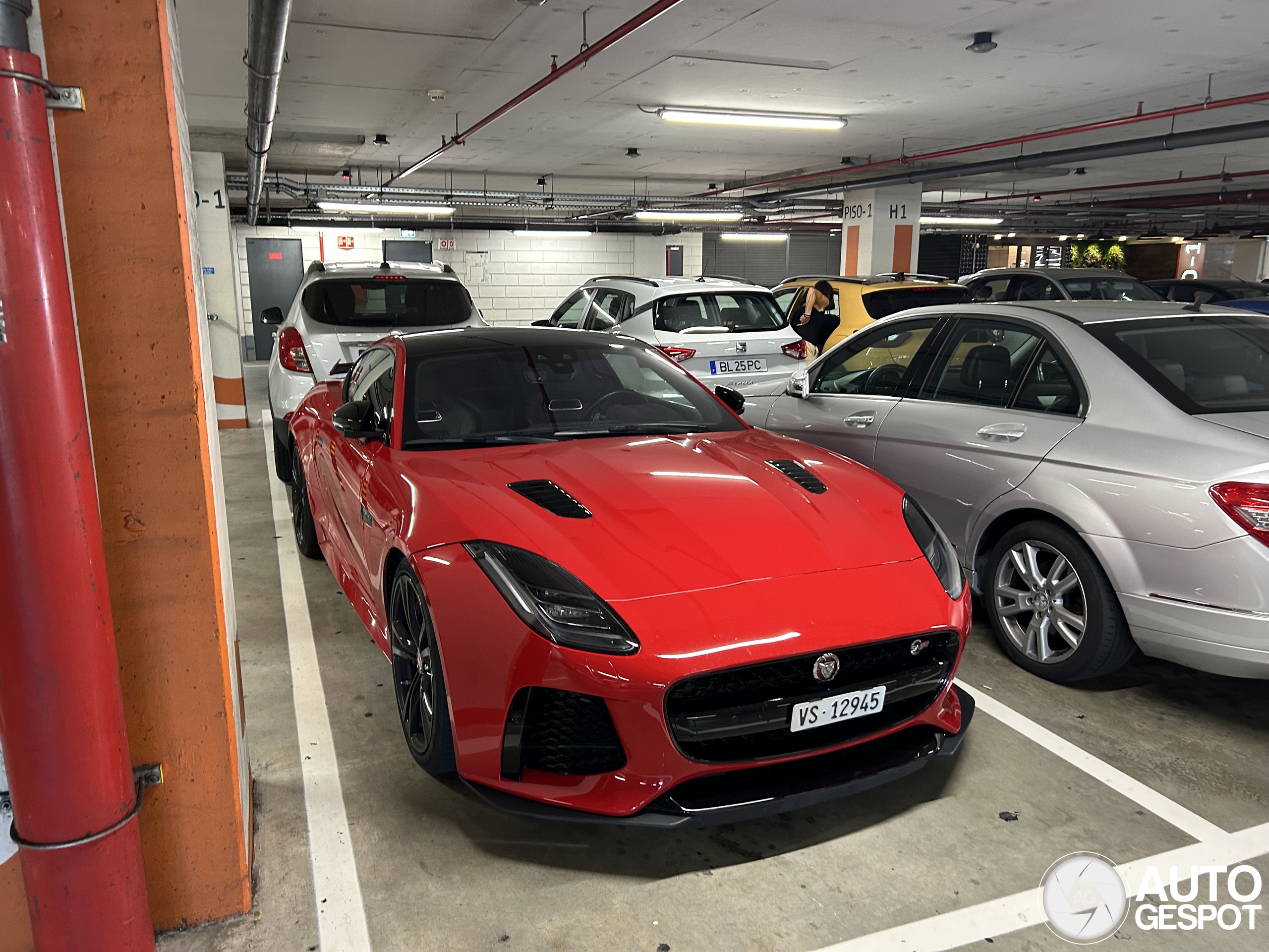 Jaguar F-TYPE SVR Coupé 2017