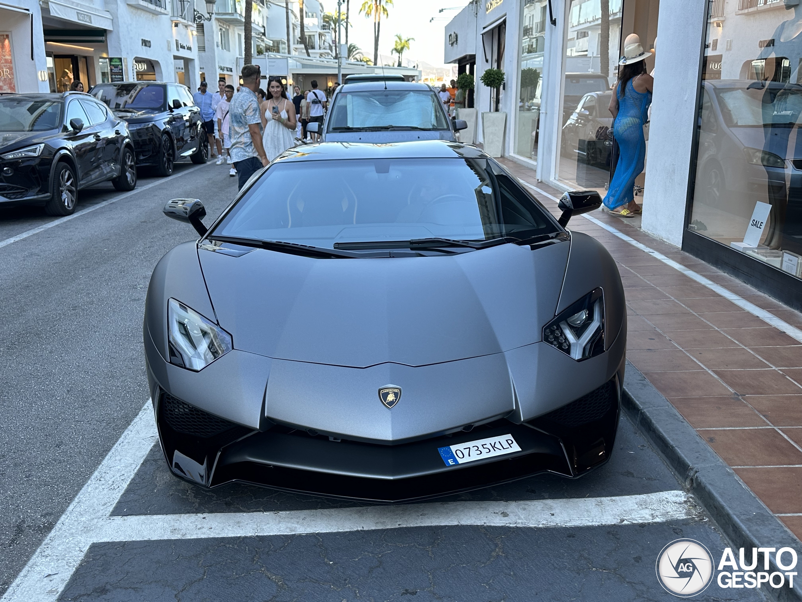 Lamborghini Aventador S LP740-4