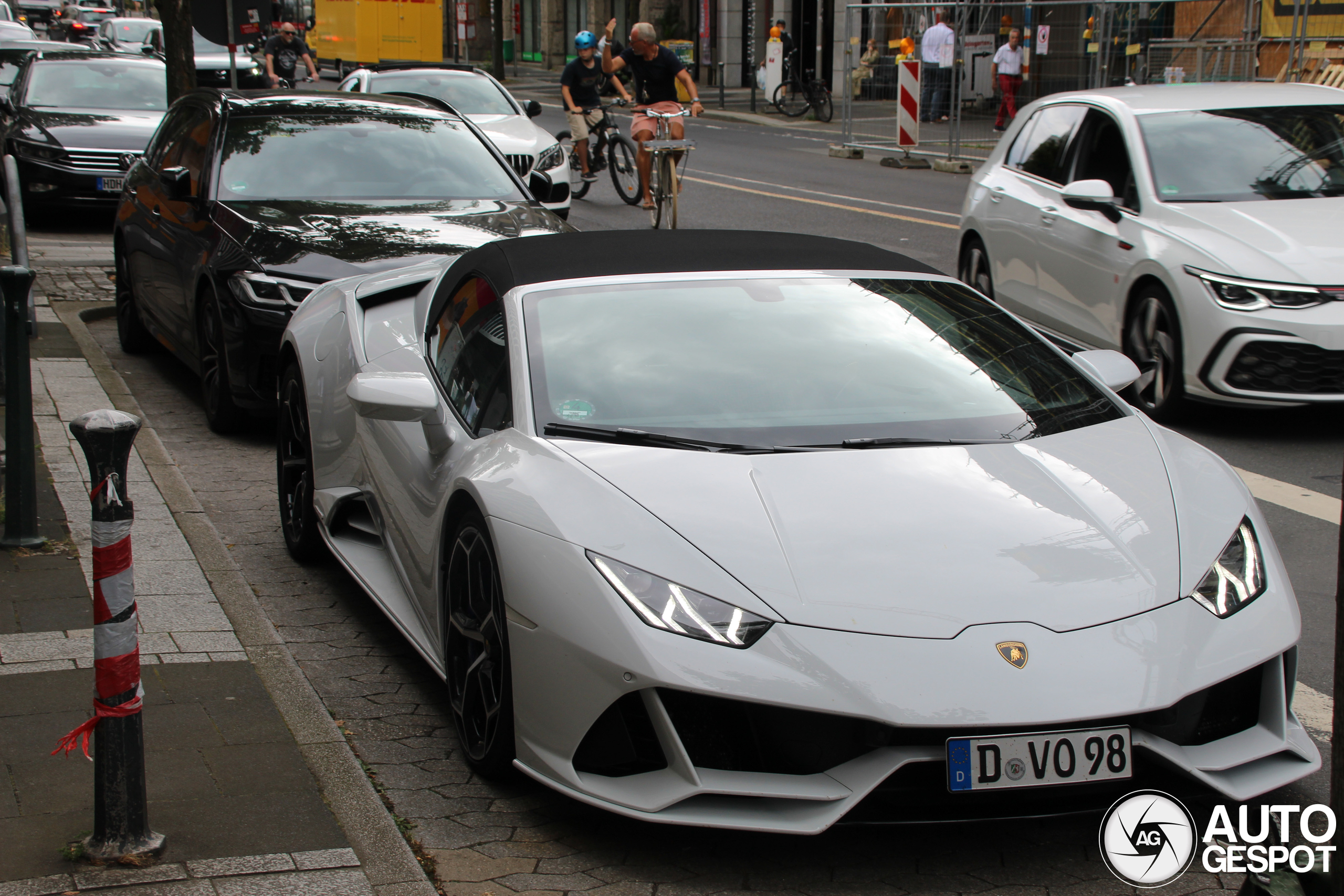 Lamborghini Huracán LP640-4 EVO Spyder