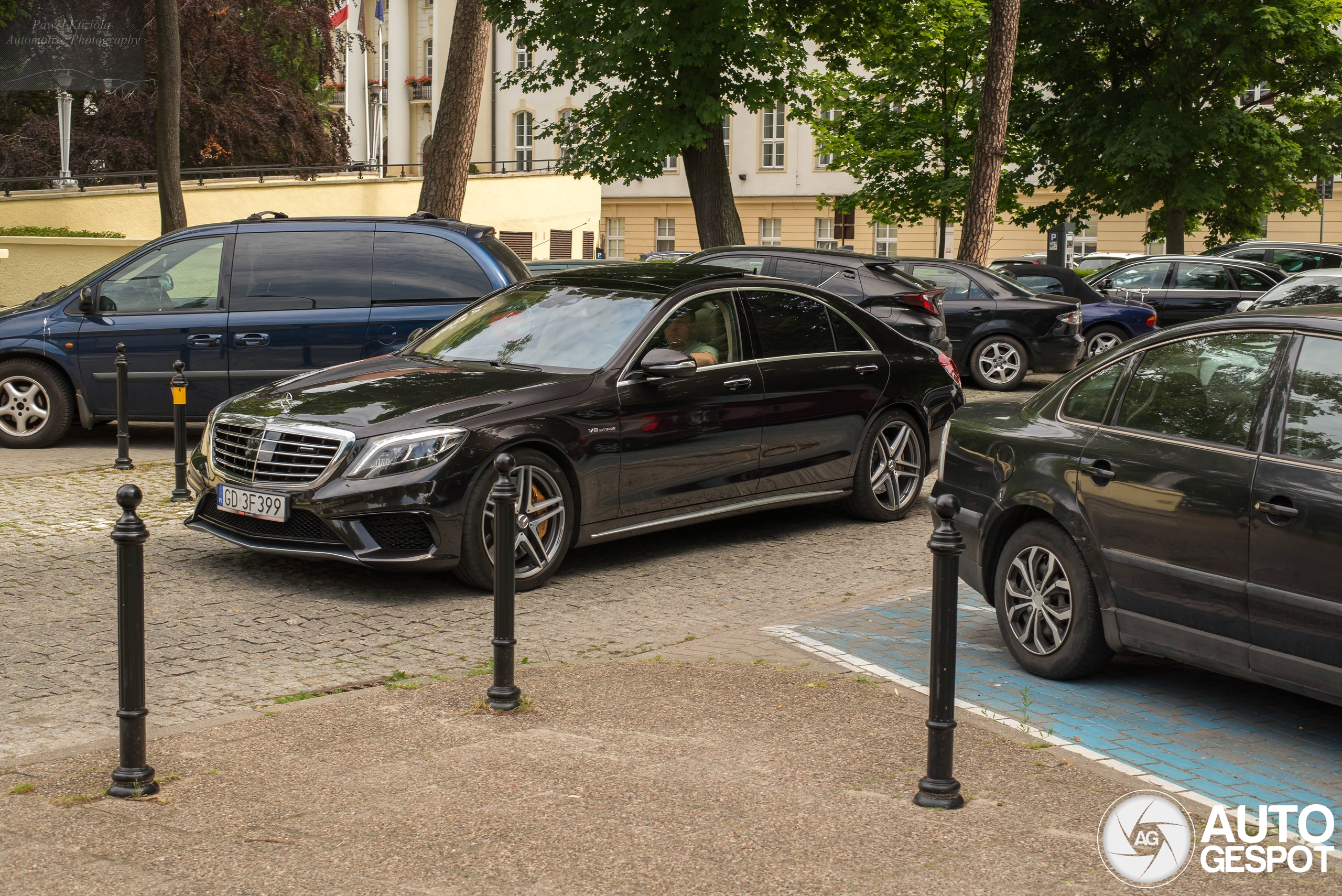 Mercedes-AMG S 63 V222