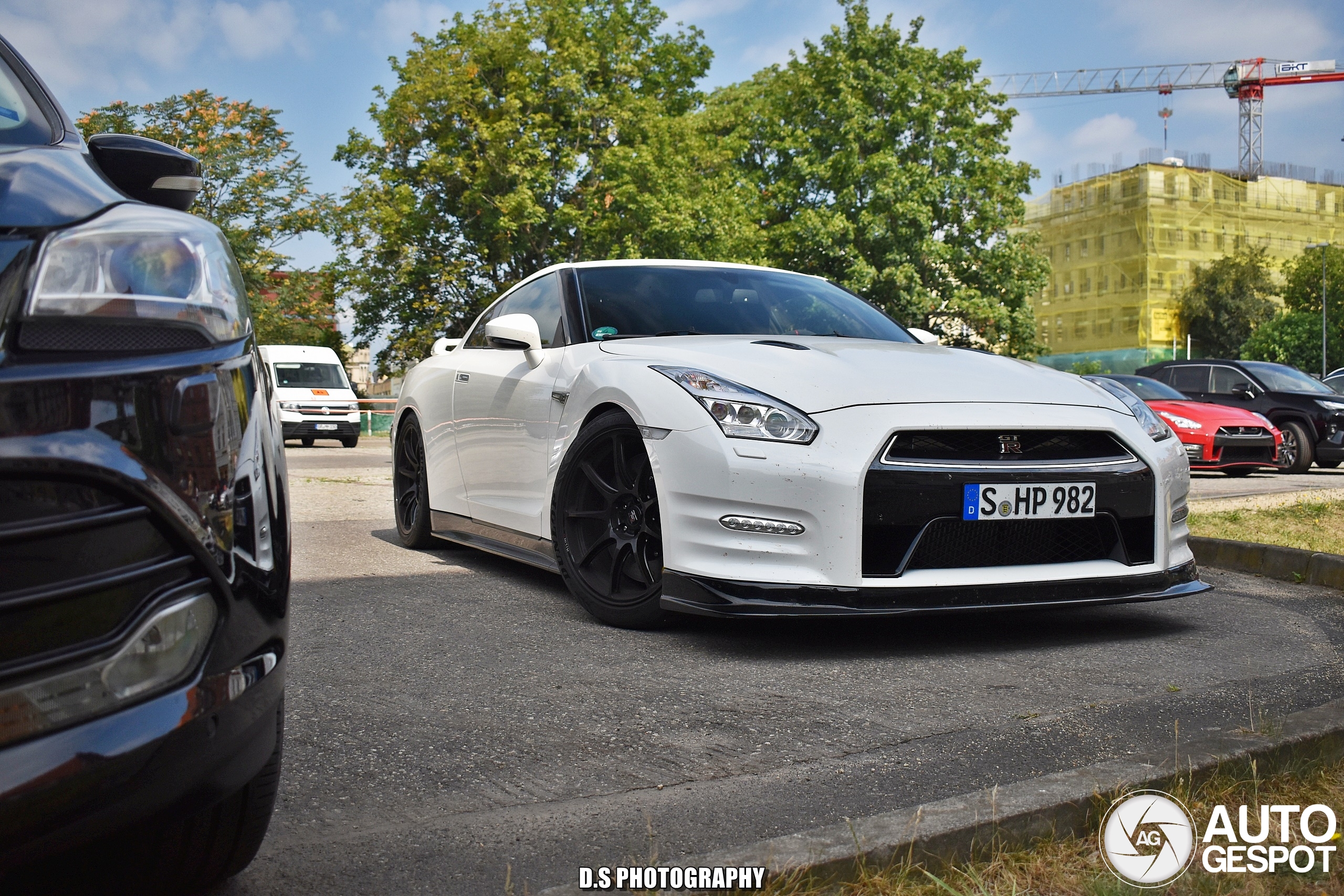 Nissan GT-R 2014