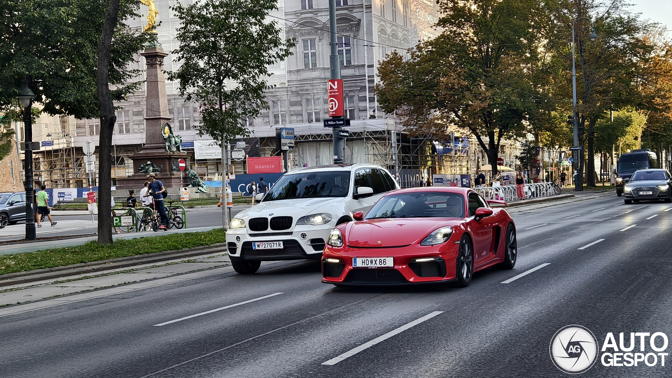 Porsche 718 Cayman GT4