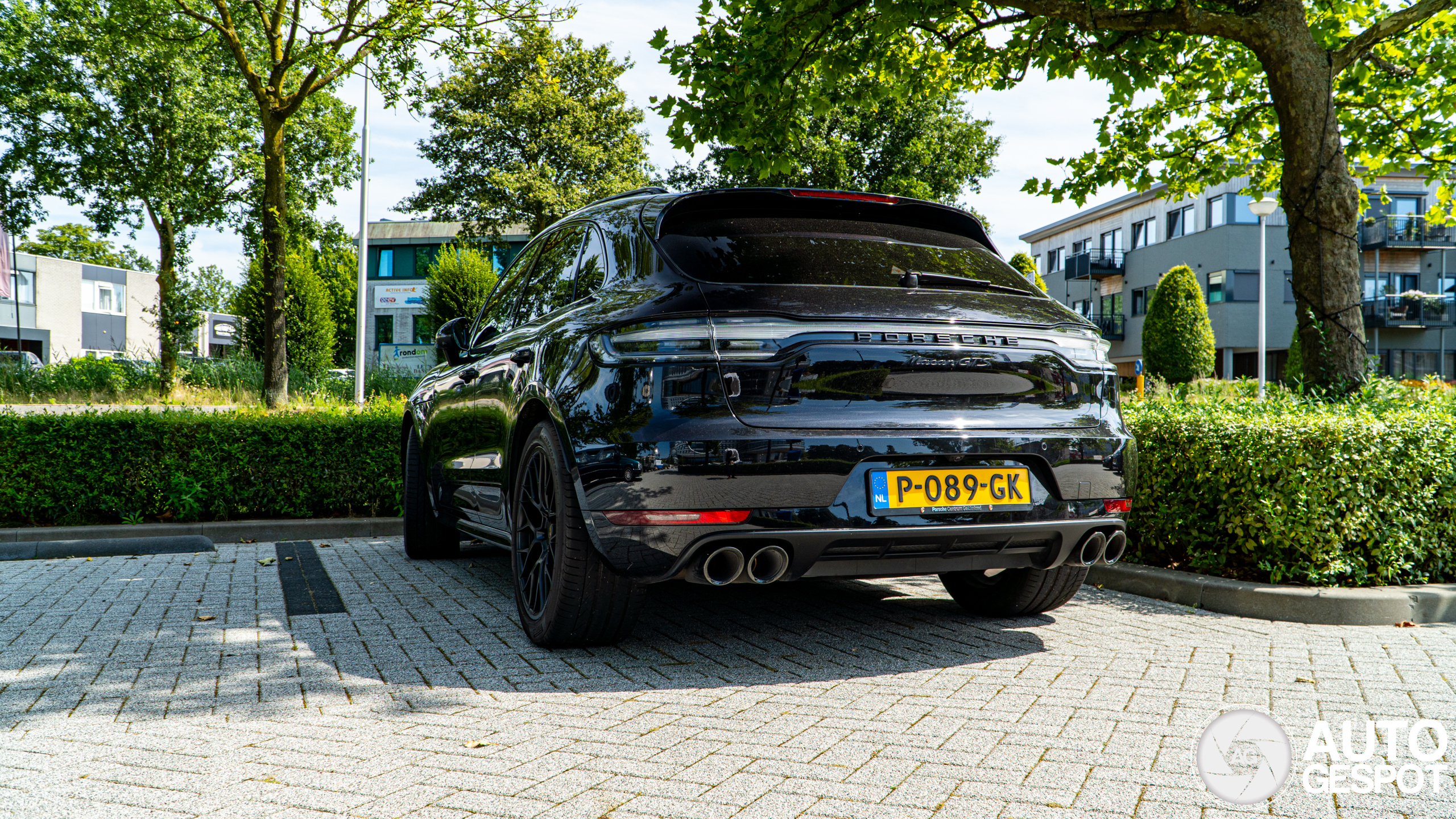 Porsche 95B Macan GTS MkII