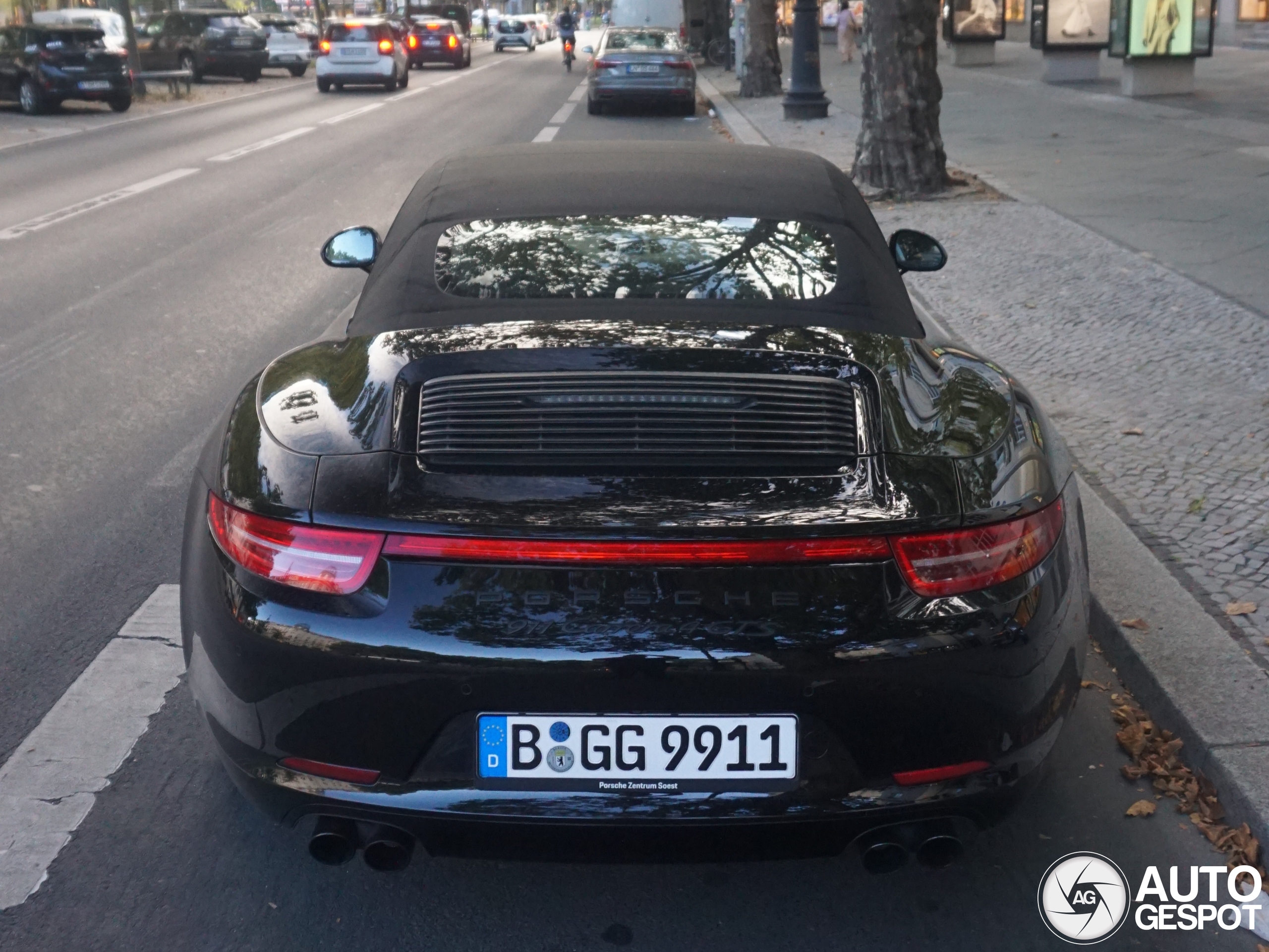 Porsche 991 Carrera 4 GTS Cabriolet MkI