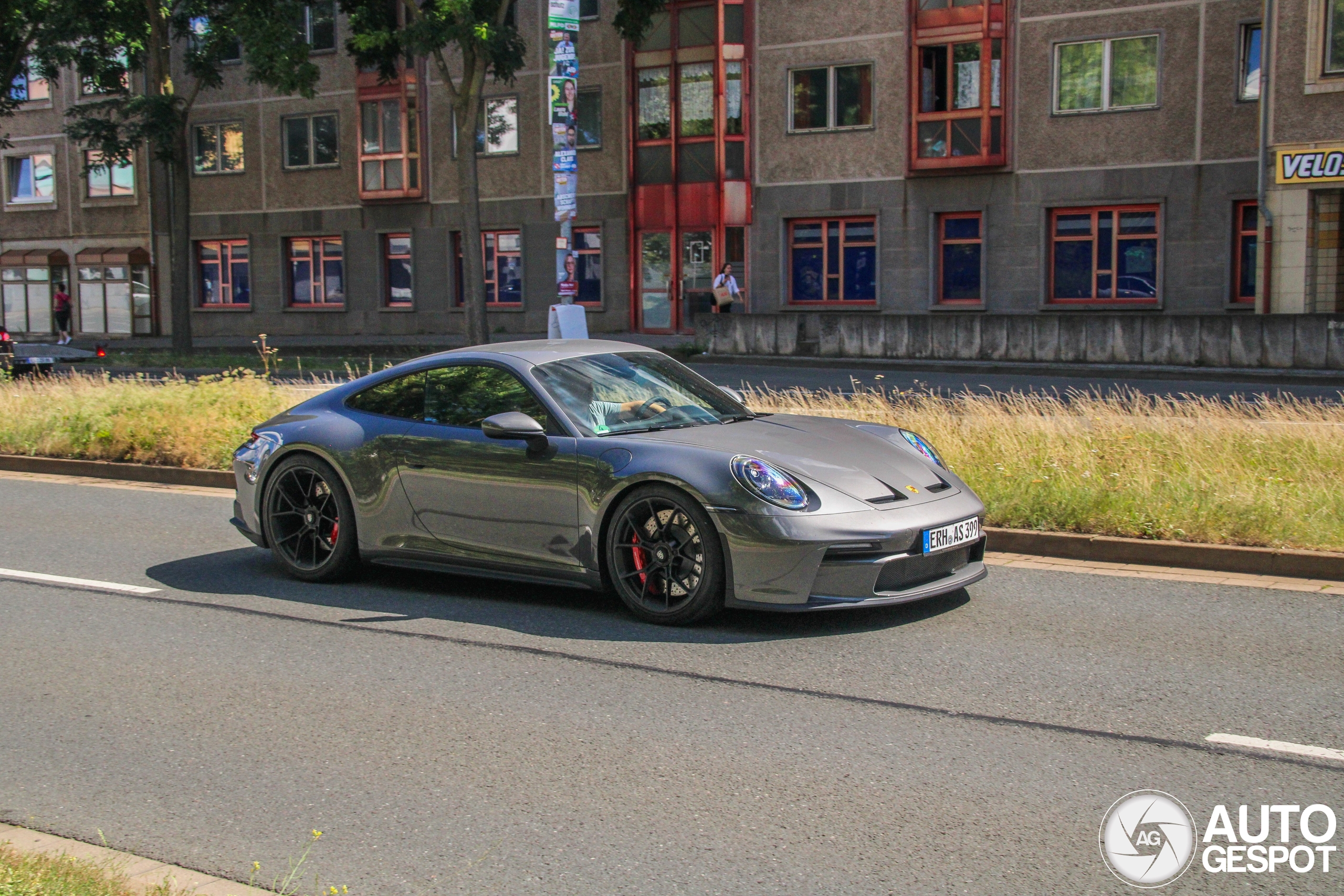 Porsche 992 GT3 Touring