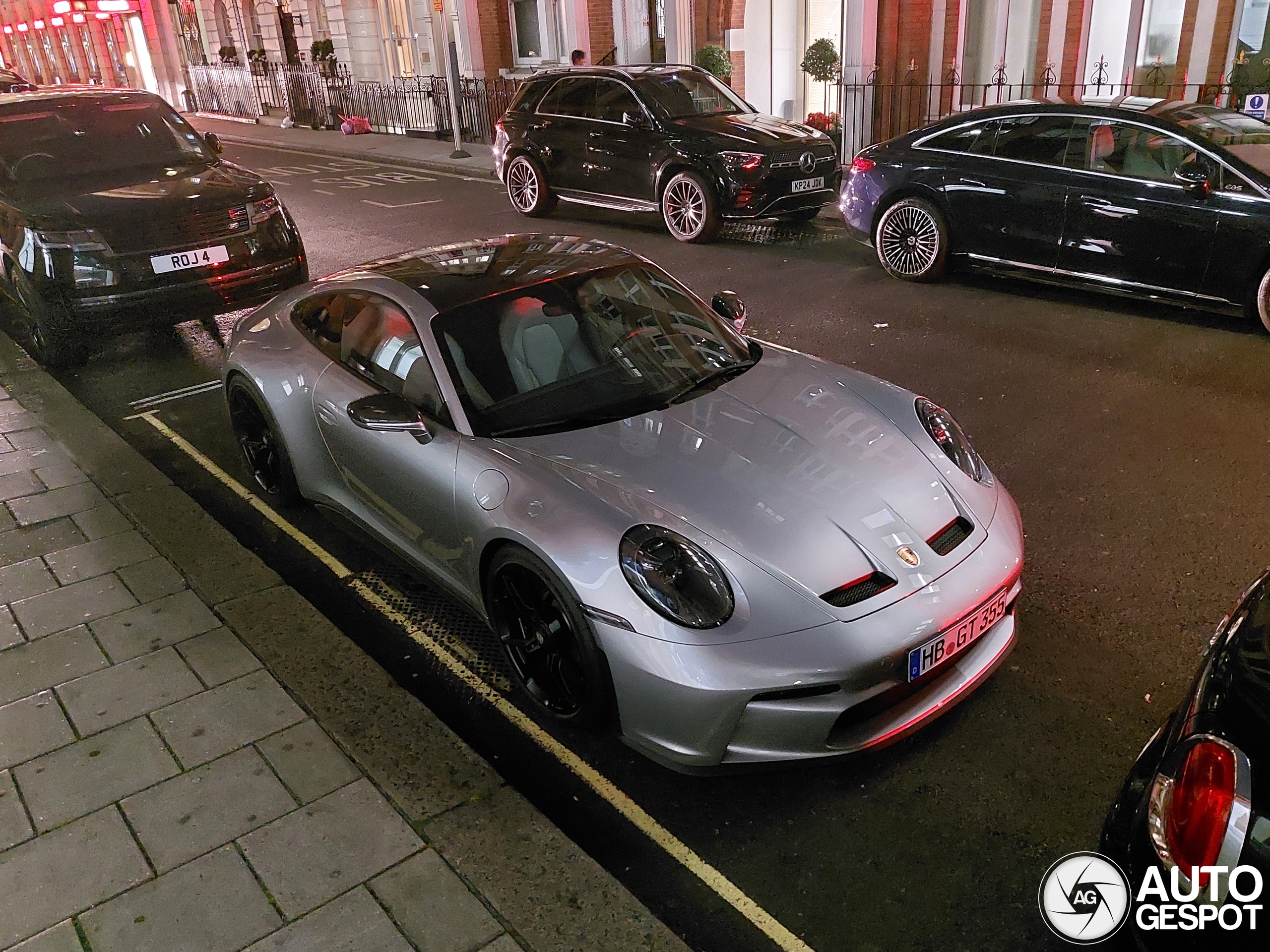 Porsche 992 GT3 Touring