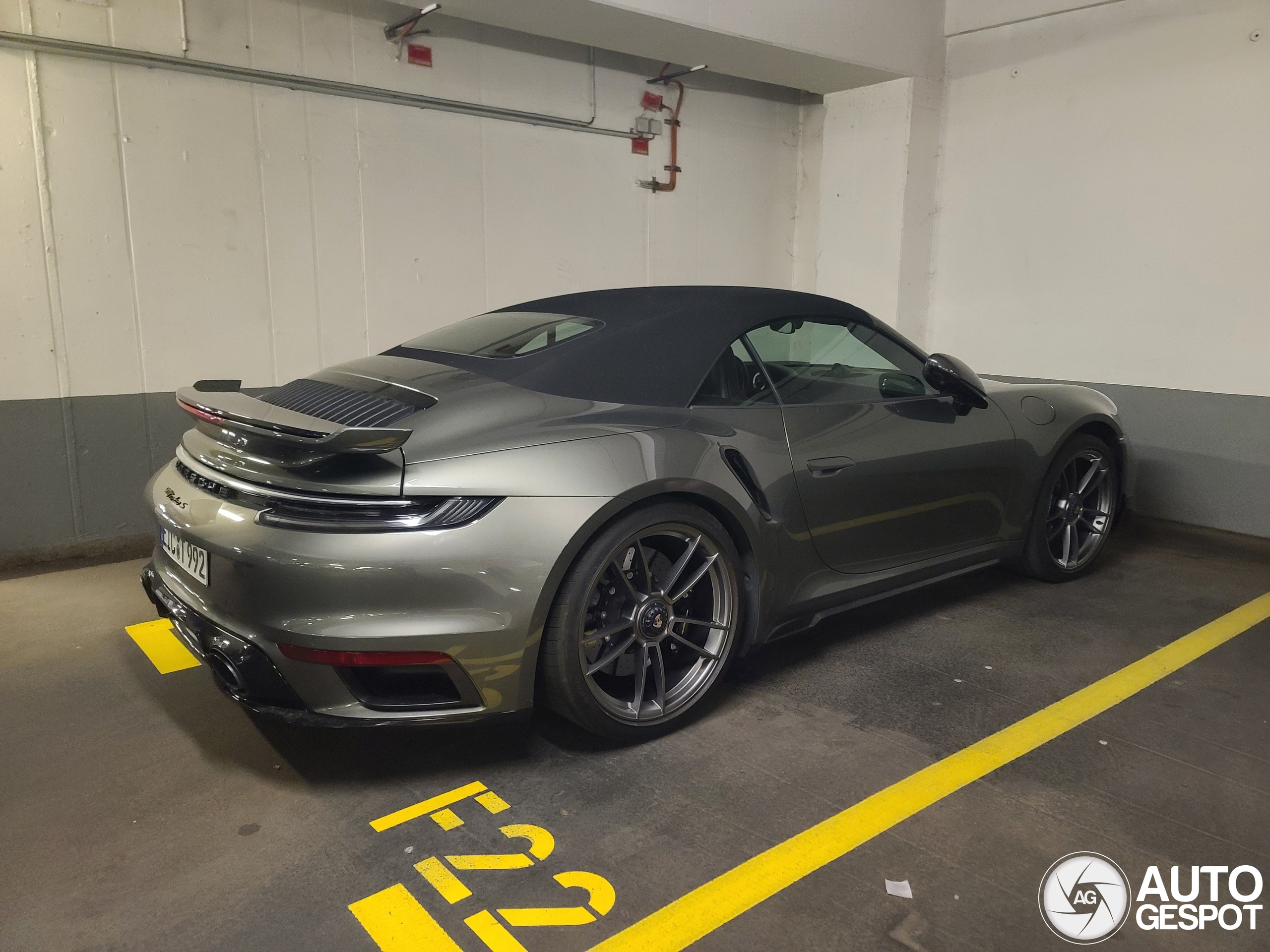 Porsche 992 Turbo S Cabriolet