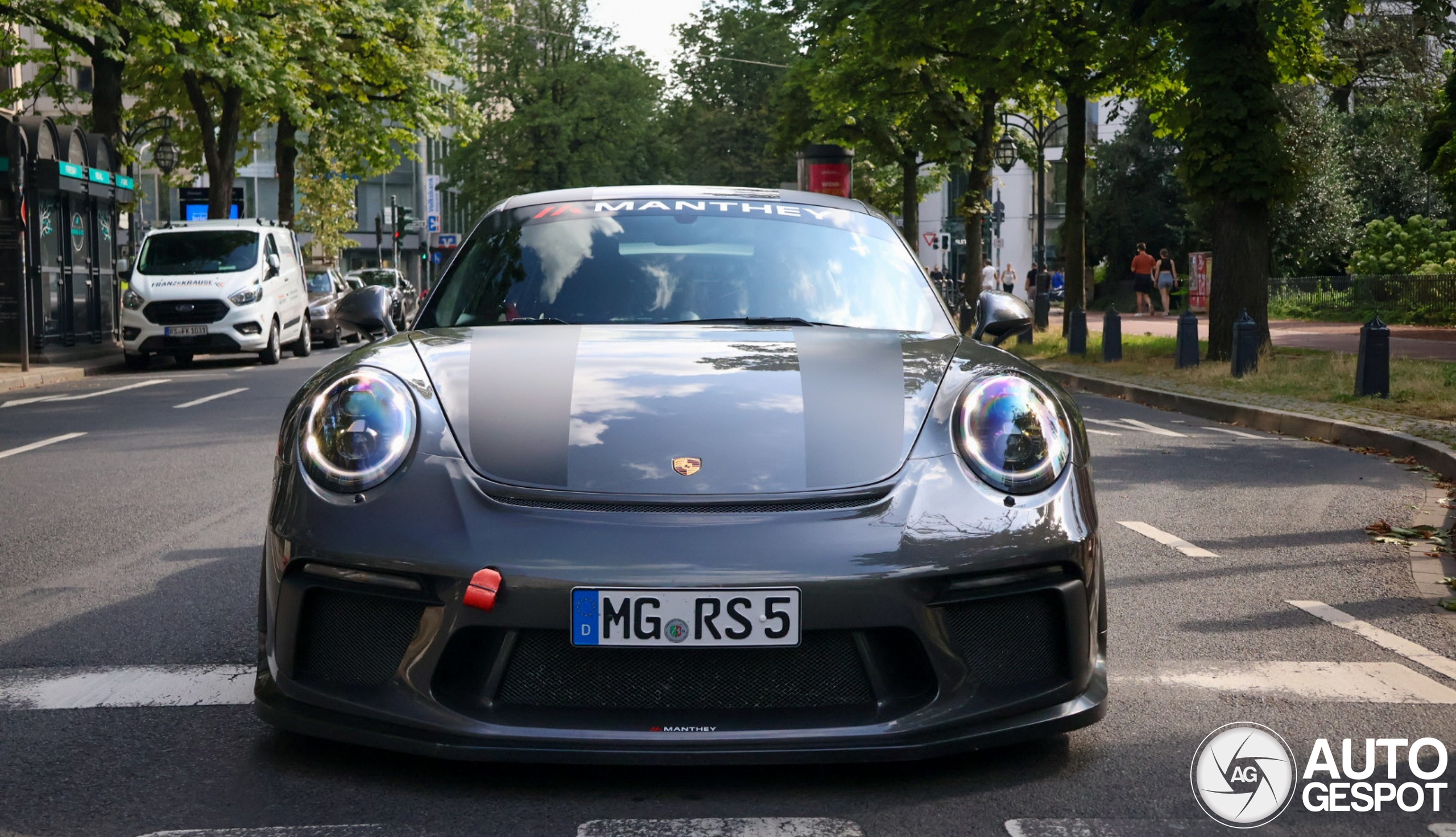 Porsche Manthey Racing 991 GT3 MkII