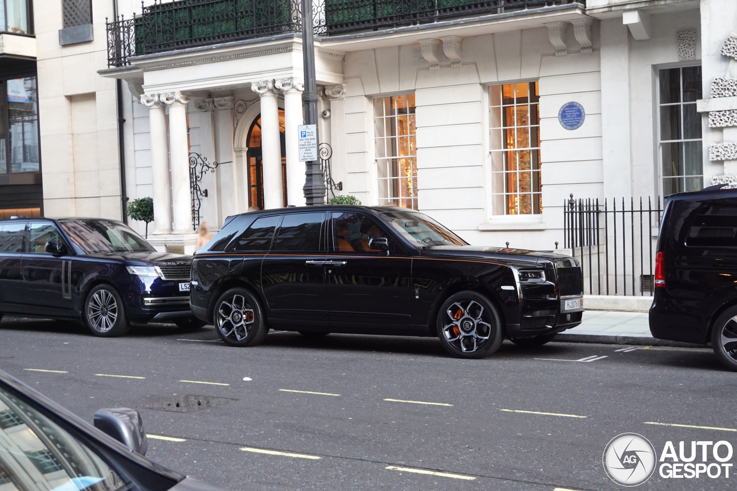 Rolls-Royce Cullinan Black Badge