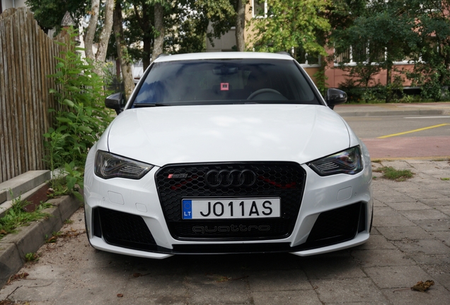 Audi RS3 Sportback 8V