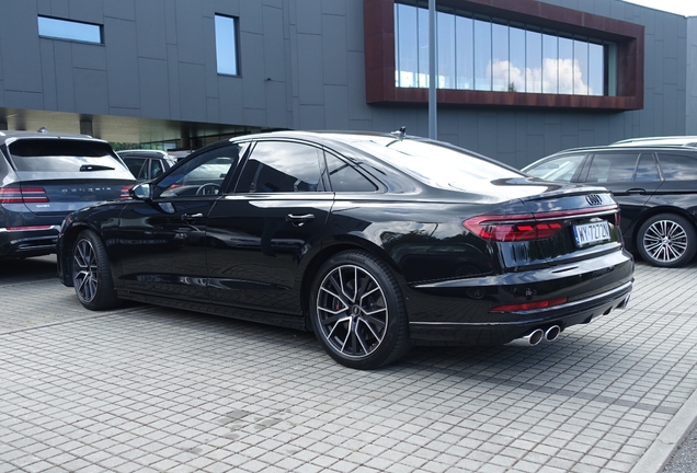 Audi S8 D5