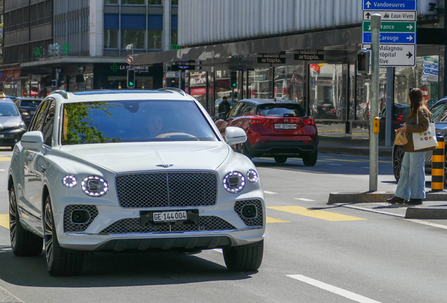 Bentley Bentayga V8 2021