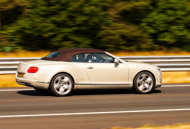 Bentley Continental GTC 2012