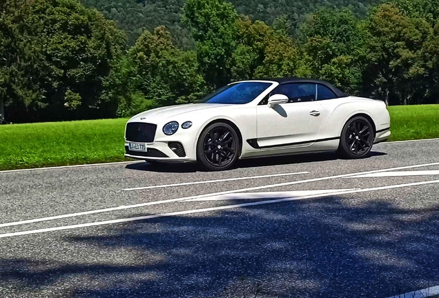 Bentley Continental GTC 2019